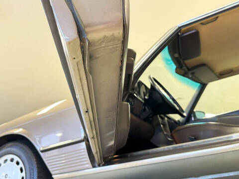 1989 Mercedes-Benz 560-Class 560 SL