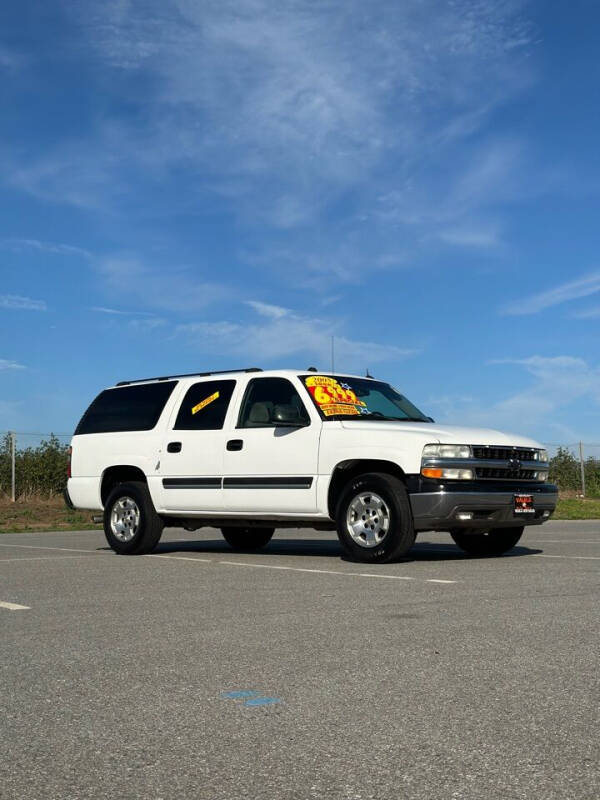 2005 Chevrolet Suburban for sale at Valdez Auto Sales in Gonzales CA