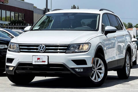 2018 Volkswagen Tiguan for sale at Fastrack Auto Inc in Rosemead CA