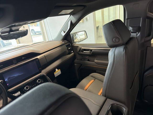 2026 GMC Sierra 1500 AT4 - Photo 24