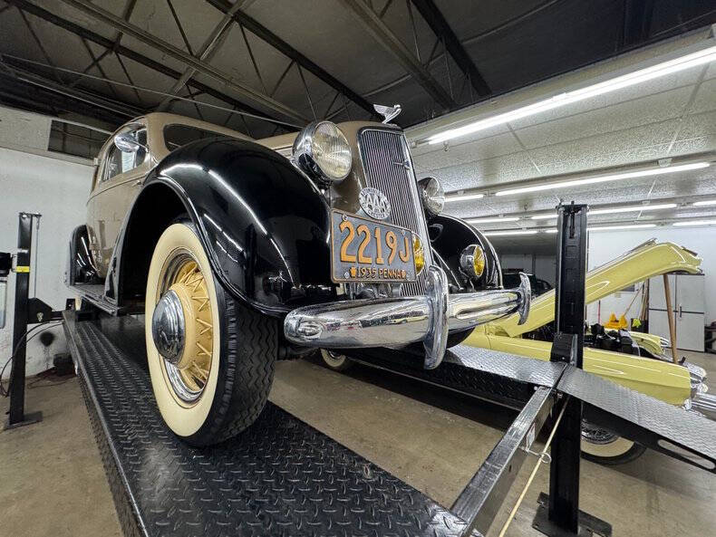 1935 Chevrolet Master Deluxe