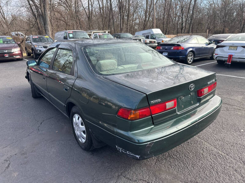 1999 Toyota Camry CE photo 7