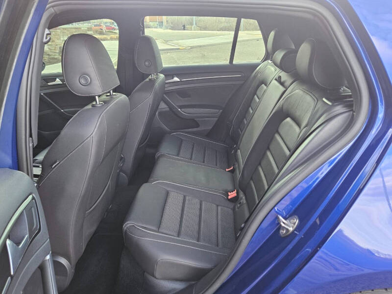 2019 Volkswagen Golf R 4Motion