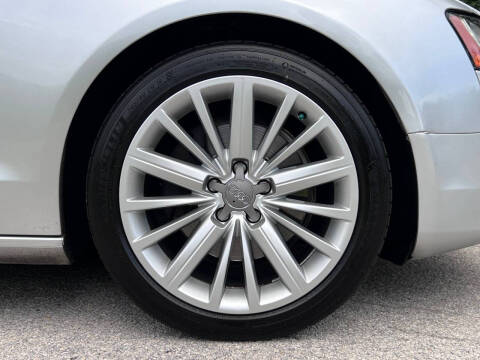 2010 Audi A5 2.0T quattro Premium Plus