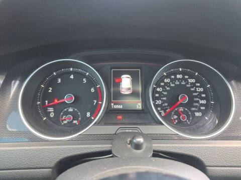 2017 Volkswagen Golf GTI SE