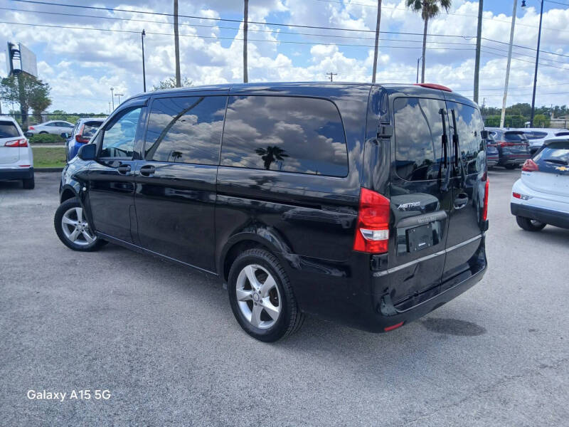 2017 Mercedes-Benz Metris