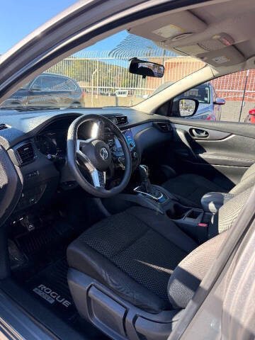 2017 Nissan Rogue Sport S