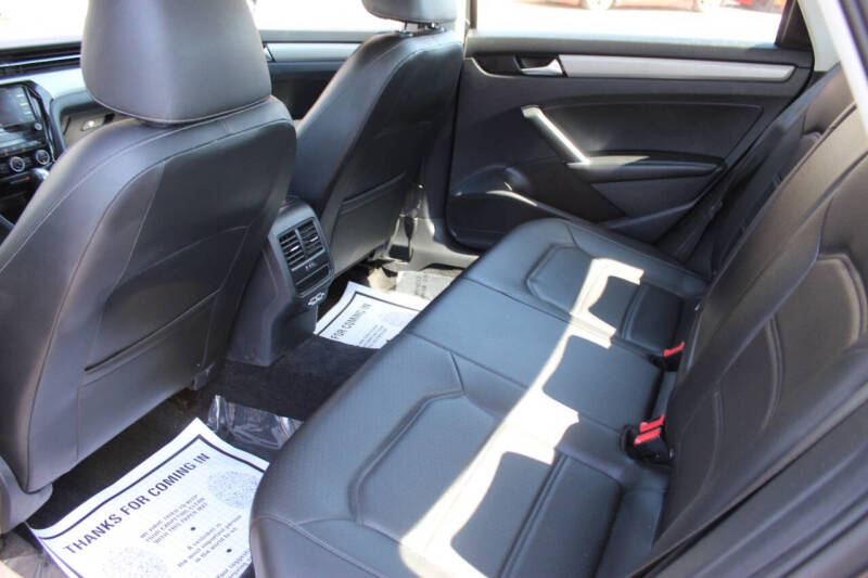 2021 Volkswagen Passat SE