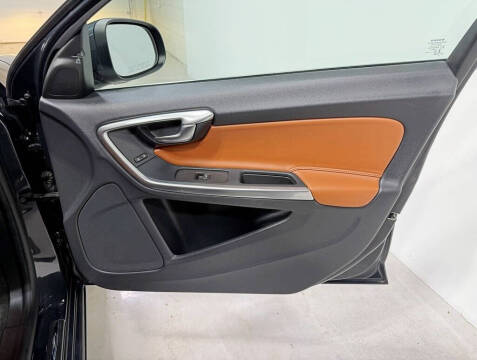 2015 Volvo S60 T5 Premier