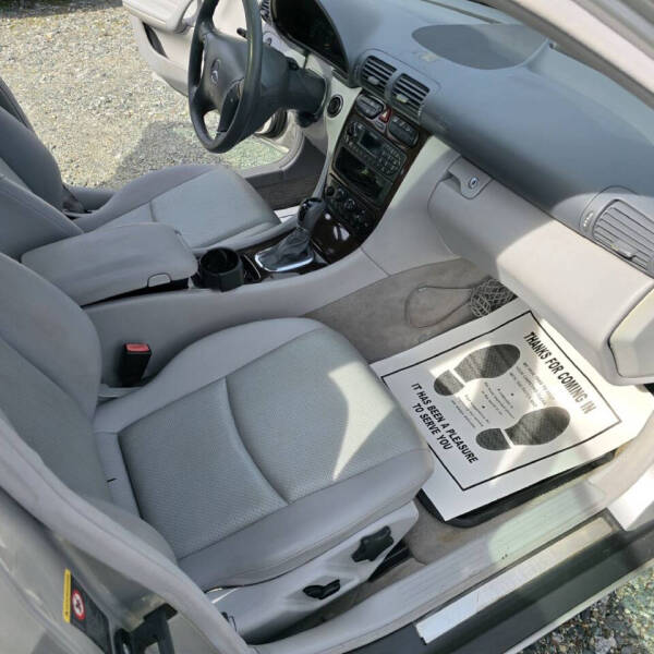 2004 Mercedes-Benz C-Class C 240