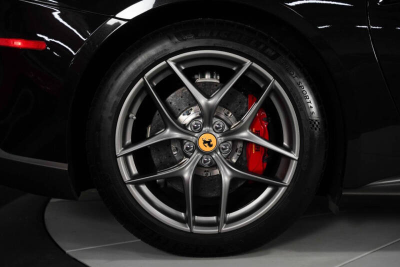 2016 Ferrari F12berlinetta