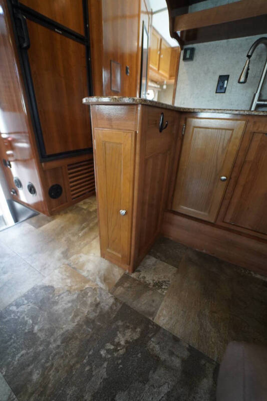 2018  Forest River  Coachmen Leprechaun