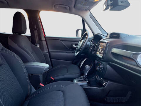 2023 Jeep Renegade Latitude