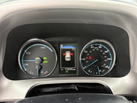 2018 Toyota RAV4 Hybrid XLE