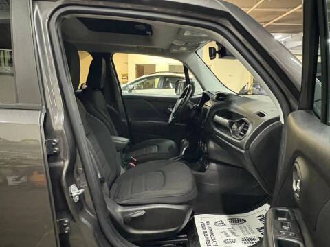 2017 Jeep Renegade Altitude