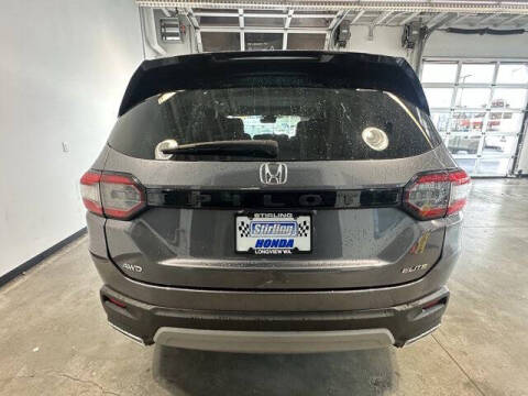 2023 Honda Pilot Elite