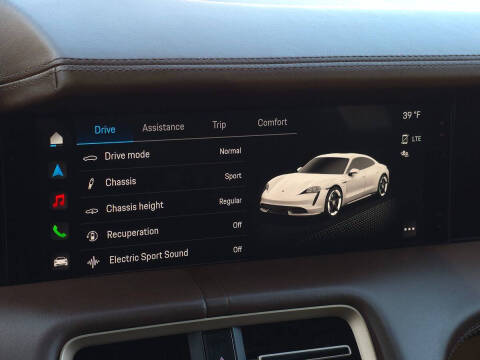 2020 Porsche Taycan Turbo