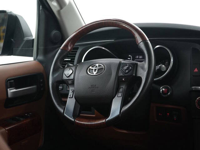 2022 Toyota Sequoia Platinum