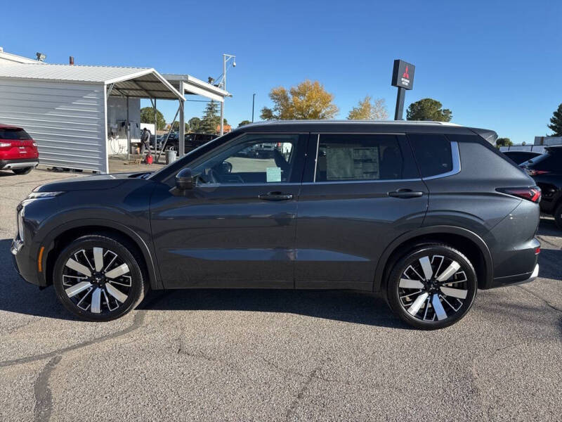 2025 Mitsubishi Outlander SEL