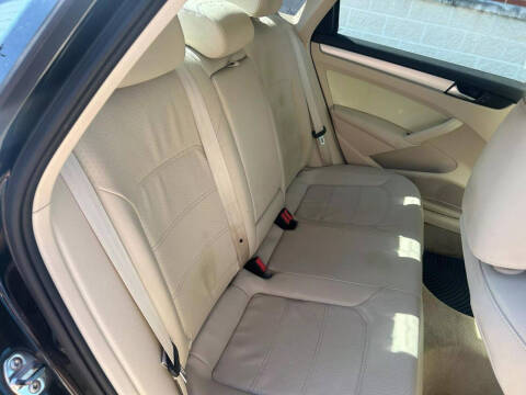 2013 Volkswagen Passat