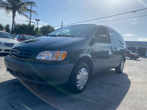 2001 Toyota Sienna for sale at Paradise Auto Brokers Inc in Pompano Beach FL