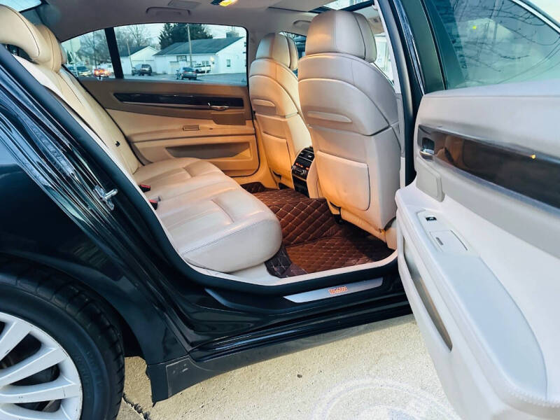 2012 BMW 7 Series 750Li xDrive