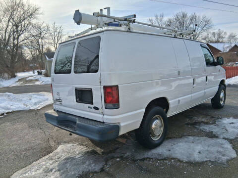 2011 Ford E-Series E-250