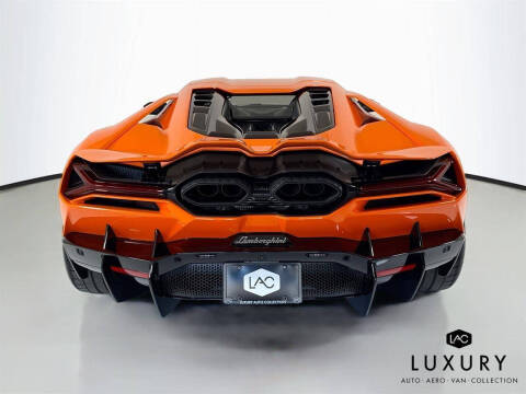 2024 Lamborghini Revuelto