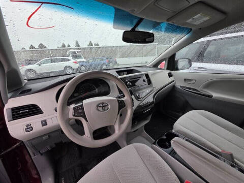 2014 Toyota Sienna