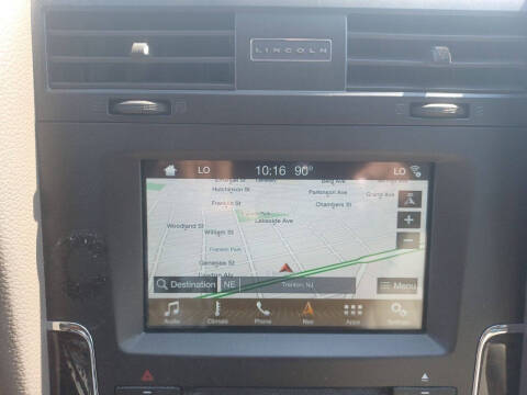 2017 Lincoln Navigator Select