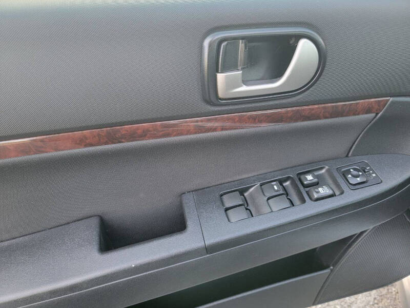 2012 Mitsubishi Galant ES