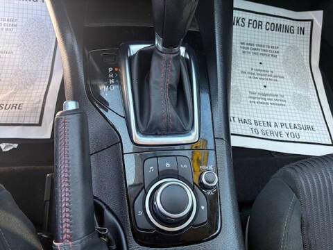 2015 Mazda MAZDA3 i Touring