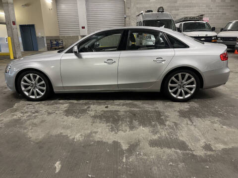 2013 Audi A4 2.0T quattro Premium Plus