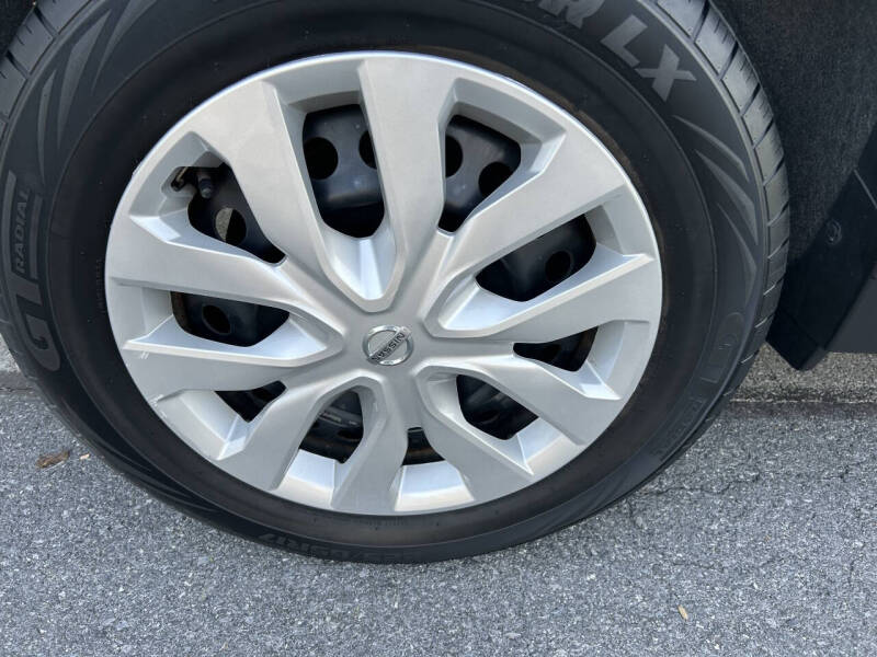 2018 Nissan Rogue S
