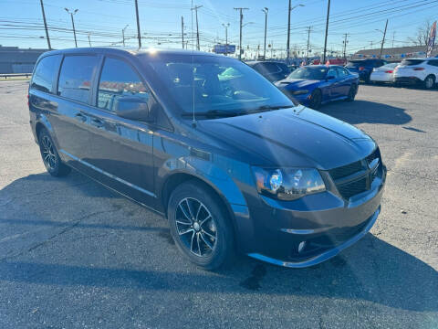 2018 Dodge Grand Caravan for sale at M-97 Auto Dealer in Roseville MI