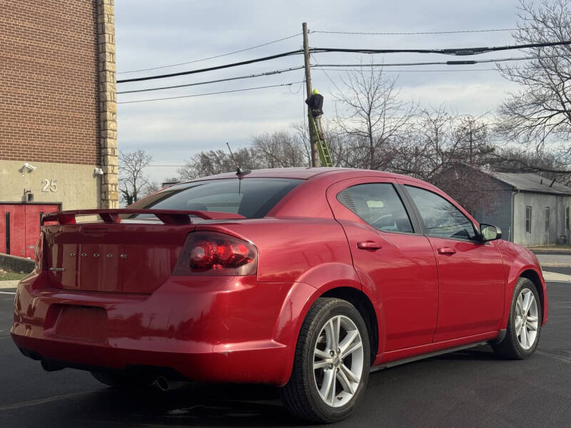 2013 Dodge Avenger SE