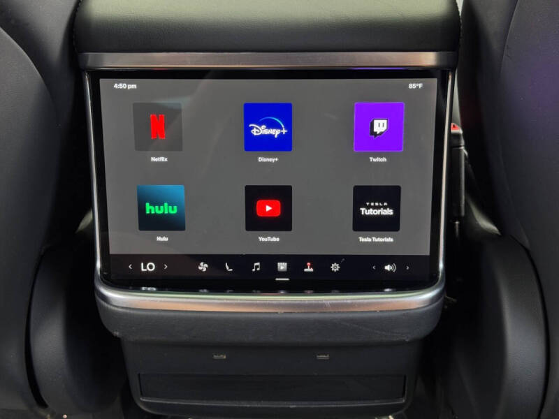 2023 Tesla Model X Standard Range