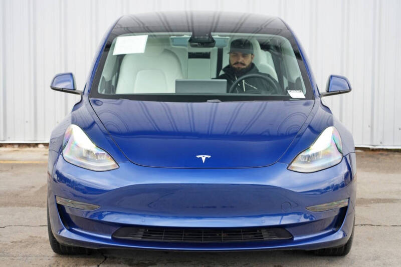 2021 Tesla Model 3 Standard Range Plus