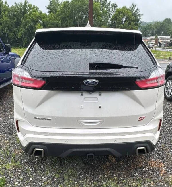2019 Ford Edge ST