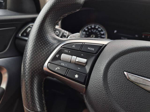 2023 Genesis G70