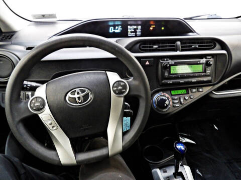 2014 Toyota Prius c Two