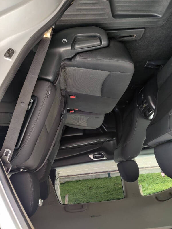 2018 Nissan Pathfinder SV