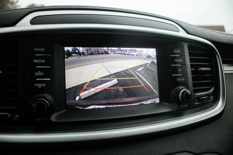 2019 Kia Sorento LX V6