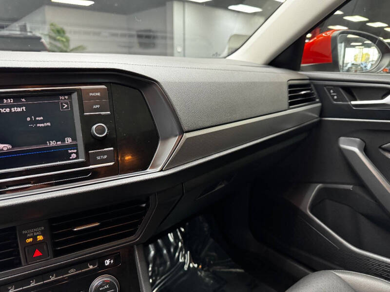 2019 Volkswagen Jetta SE