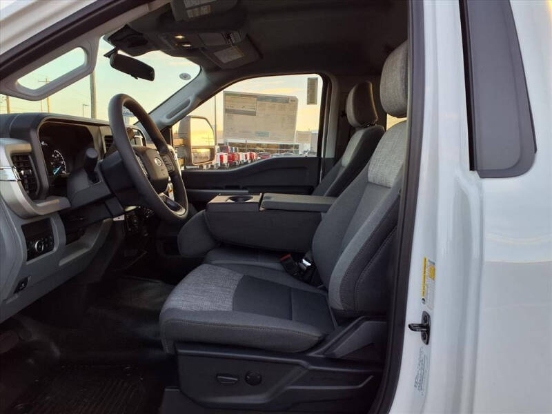 2026 Ford F-350 Super Duty XLT