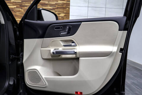 2020 Mercedes-Benz GLB GLB 250