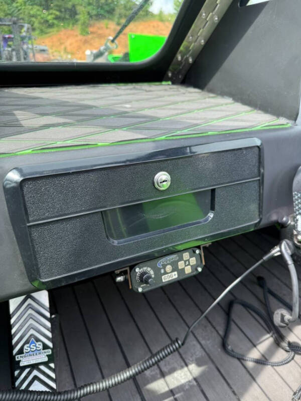 2023 Custom Aluminum Mini Jet