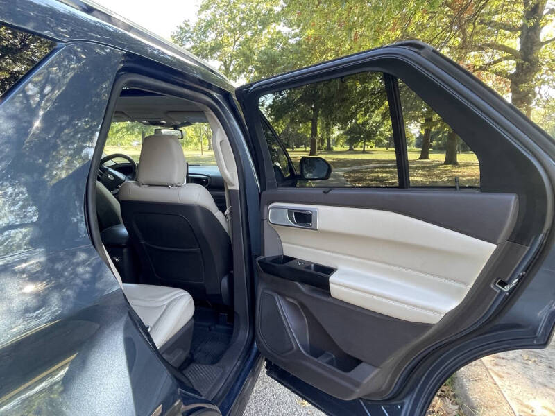 2020 Ford Explorer Platinum