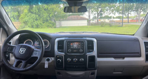 2018 RAM 1500 SLT