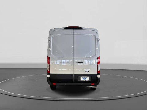 2025 Ford Transit 250